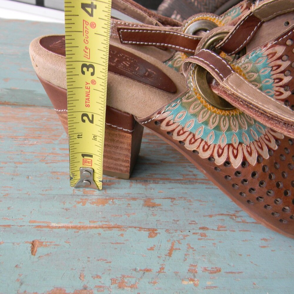 L'Artiste by Spring Step  ARTISAN BOHO PERFORATED FLORAL DETAIL LEATHER HEELS 38 - Picture 7 of 7